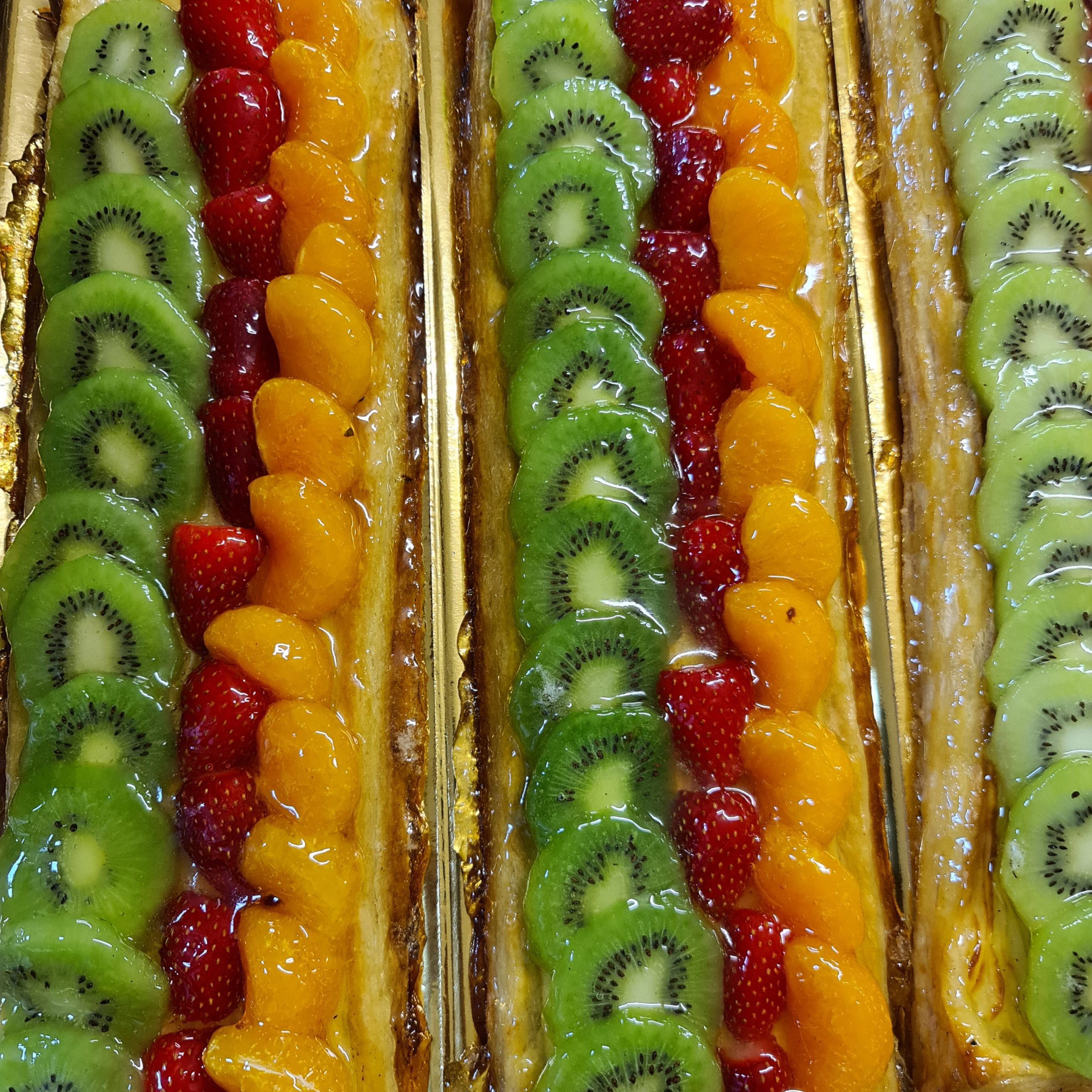 Comprar brazos de hojaldre de frutas en Zaragoza - Horno de Repostería Ismael